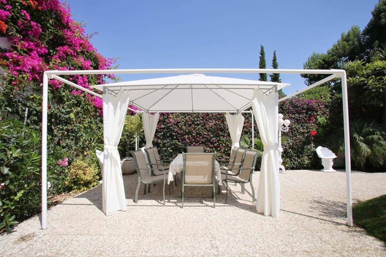 Exclusive Villa Las Palmeras Puerto Banus With Heated Private Swimming Pool, Marbella, Spain 外观 照片