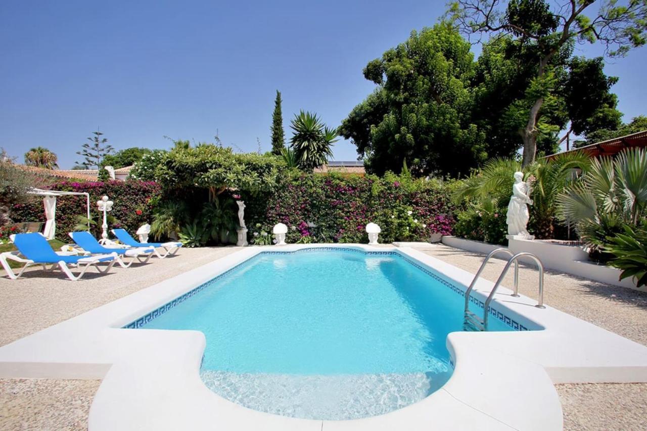 Exclusive Villa Las Palmeras Puerto Banus With Heated Private Swimming Pool, Marbella, Spain 外观 照片